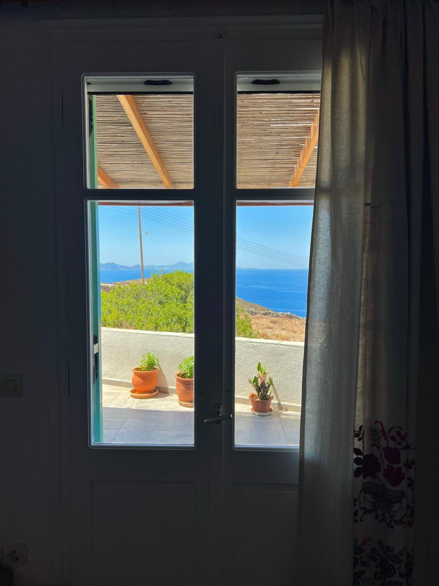 Вилла «Marmara» House Cherronisos  Экстерьер фото